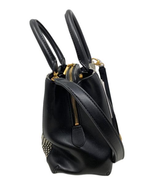 GUESS（ゲス）GUESS (ゲス) GUESS IZZY Small Girlfriend Satchel 2WAYバッグ 未使用品の古着・服飾アイテム