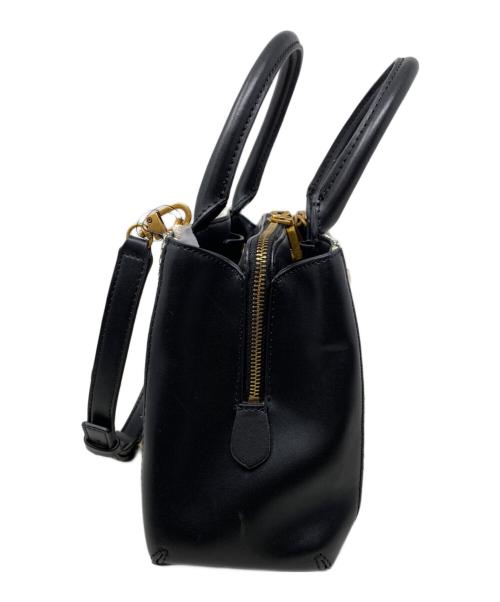 GUESS（ゲス）GUESS (ゲス) GUESS IZZY Small Girlfriend Satchel 2WAYバッグ 未使用品の古着・服飾アイテム