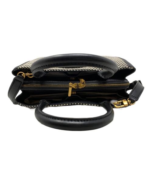 GUESS（ゲス）GUESS (ゲス) GUESS IZZY Small Girlfriend Satchel 2WAYバッグ 未使用品の古着・服飾アイテム