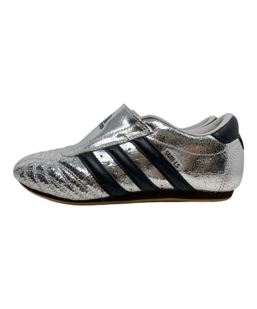 adidas（アディダス）adidas (アディダス) adidas ローカットスニーカー シルバー×ブラック サイズ:23.5cmの古着・服飾アイテム