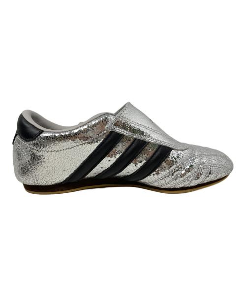 adidas（アディダス）adidas (アディダス) adidas ローカットスニーカー シルバー×ブラック サイズ:23.5cmの古着・服飾アイテム