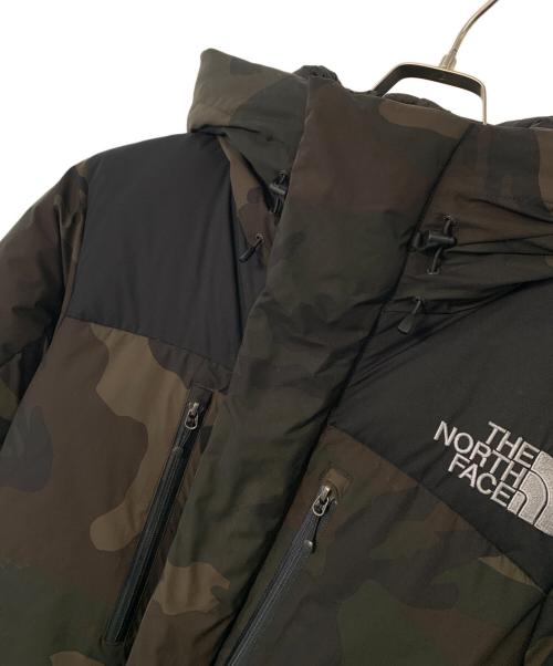 THE NORTH FACE（ザ ノース フェイス）THE NORTH FACE (ザ ノース フェイス) THE NORTH FACE バルトロライトジャケット ダウンジャケット オリーブ サイズ:Mの古着・服飾アイテム