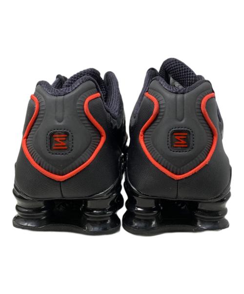 NIKE（ナイキ）NIKE (ナイキ) NIKE SHOX TL スニーカー ブラック×レッド サイズ:28.5cmの古着・服飾アイテム