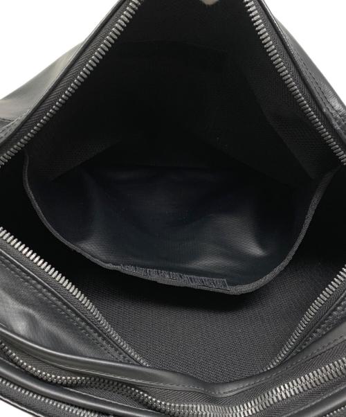 LUGGAGE LABEL（ラゲッジ レーベル）LUGGAGE LABEL (ラゲッジ レーベル) LUGGAGE LABEL NEW LINER ショルダーバッグ ブラックの古着・服飾アイテム