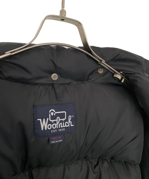 WOOLRICH（ウールリッチ）WOOLRICH (ウールリッチ) WOOLRICH ダウンジャケット レッド×ブラック サイズ:Mの古着・服飾アイテム