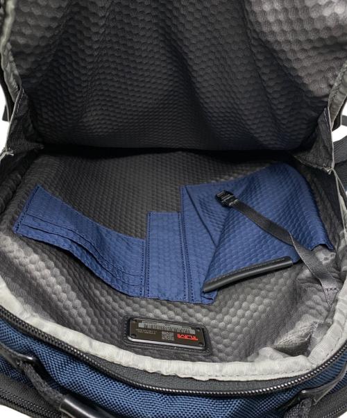 TUMI（トゥミ）TUMI (トゥミ) TUMI リュック ネイビー×ブラックの古着・服飾アイテム