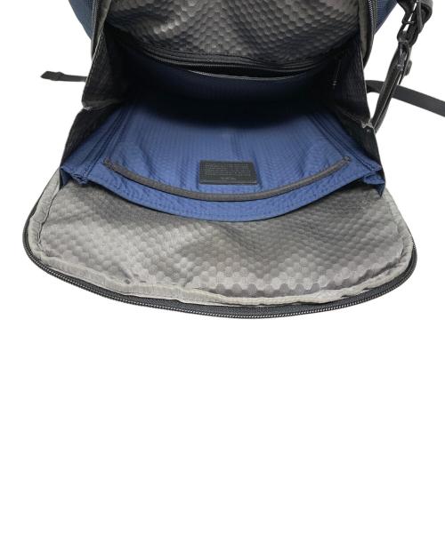 TUMI（トゥミ）TUMI (トゥミ) TUMI リュック ネイビー×ブラックの古着・服飾アイテム