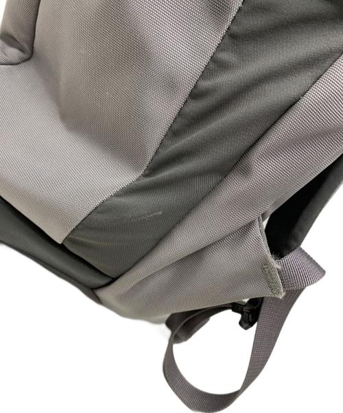 THE NORTH FACE（ザ ノース フェイス）THE NORTH FACE (ザ ノース フェイス) THE NORTH FACE リュック グレーの古着・服飾アイテム