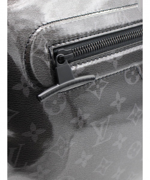 LOUIS VUITTON（ルイ ヴィトン）LOUIS VUITTON (ルイヴィトン) ポシェットコスモス ブラック サイズ:- モノグラムエクリプスグレーズ M63373 -の古着・服飾アイテム