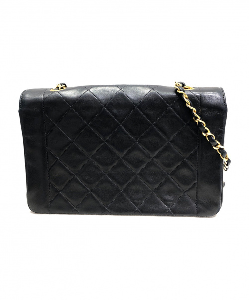 CHANEL（シャネル）CHANEL (シャネル) ダイアナフラップチェーンショルダーバッグ ブラック サイズ:25 マトラッセの古着・服飾アイテム