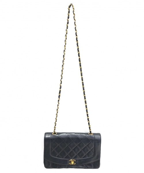 CHANEL（シャネル）CHANEL (シャネル) ダイアナフラップチェーンショルダーバッグ ブラック サイズ:25 マトラッセの古着・服飾アイテム