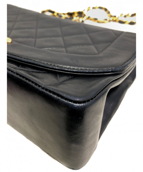 CHANEL（シャネル）CHANEL (シャネル) ダイアナフラップチェーンショルダーバッグ ブラック サイズ:25 マトラッセの古着・服飾アイテム