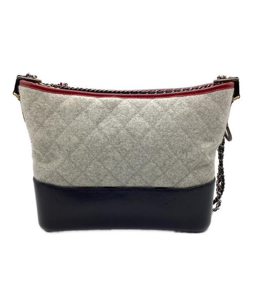 CHANEL（シャネル）CHANEL (シャネル) ガブリエル ドゥ チェーンショルダーバッグ グレー×ネイビーの古着・服飾アイテム