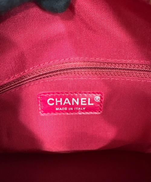 CHANEL（シャネル）CHANEL (シャネル) ガブリエル ドゥ チェーンショルダーバッグ グレー×ネイビーの古着・服飾アイテム