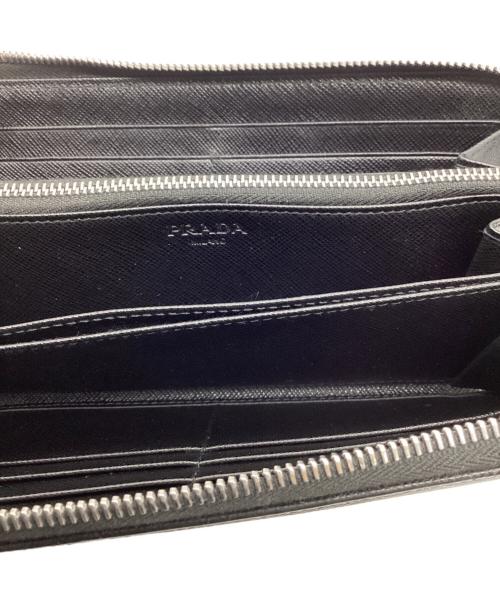 PRADA（プラダ）PRADA (プラダ) ラウンドファスナーウォレット ブラックの古着・服飾アイテム