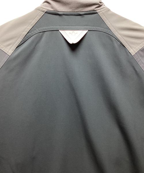 adidas（アディダス）adidas (アディダス) WHITE MOUNTAINEERING (ホワイトマウンテ二アニング) トラックジャケット グレー サイズ:Sの古着・服飾アイテム