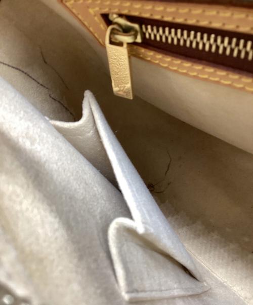 LOUIS VUITTON（ルイヴィトン）LOUIS VUITTON (ルイ ヴィトン) ショルダーバッグの古着・服飾アイテム