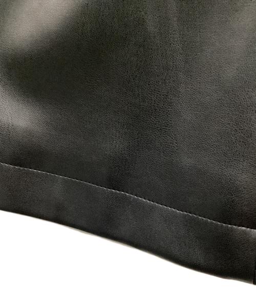 HARE（ハレ）HARE (ハレ) フェイクレザー切替コート ブラック サイズ:Freeの古着・服飾アイテム