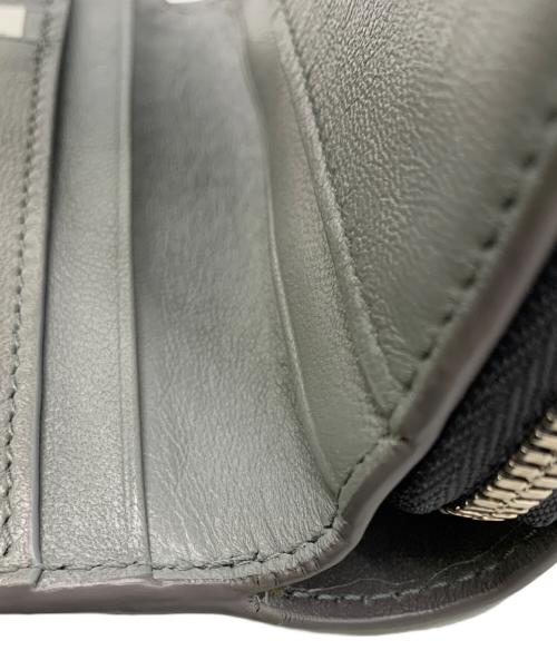 BALENCIAGA（バレンシアガ）BALENCIAGA (バレンシアガ) 3つ折り財布 グレーの古着・服飾アイテム
