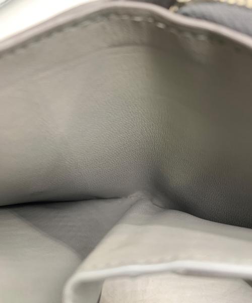 BALENCIAGA（バレンシアガ）BALENCIAGA (バレンシアガ) 3つ折り財布 グレーの古着・服飾アイテム