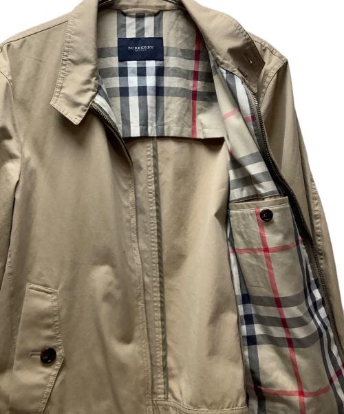 BURBERRY LONDON（バーバリーロンドン）BURBERRY LONDON (バーバリーロンドン) スタンドカラージャケット ベージュ サイズ:Lの古着・服飾アイテム