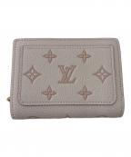 LOUIS VUITTONルイ ヴィトン）の古着「2つ折り財布」｜ピンク