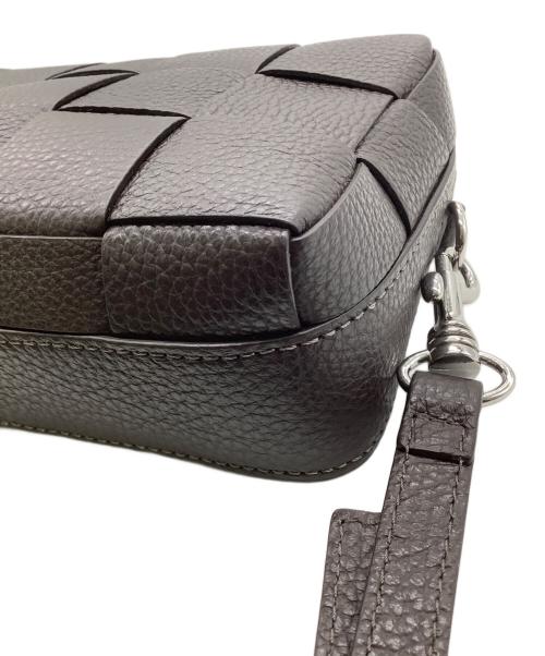 IACUCCI（イアクッチ）IACUCCI (イアクッチ) ショルダーバッグ ブラウンの古着・服飾アイテム