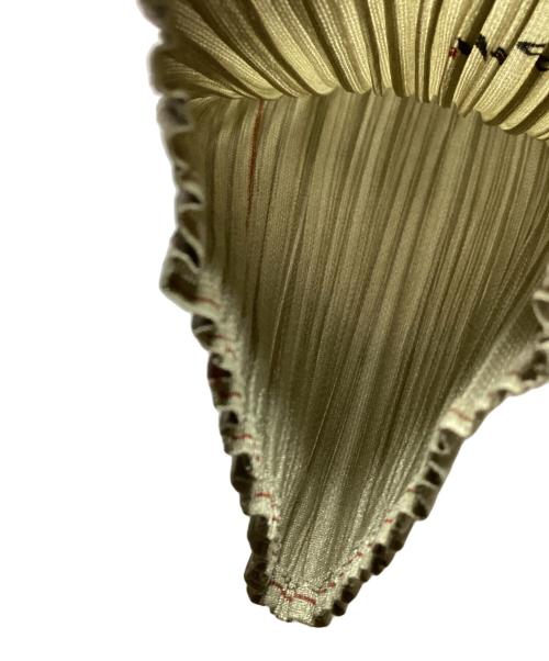 PLEATS PLEASE（プリーツプリーズ）PLEATS PLEASE (プリーツプリーズ) 薄手カーディガン ベージュ サイズ:3の古着・服飾アイテム