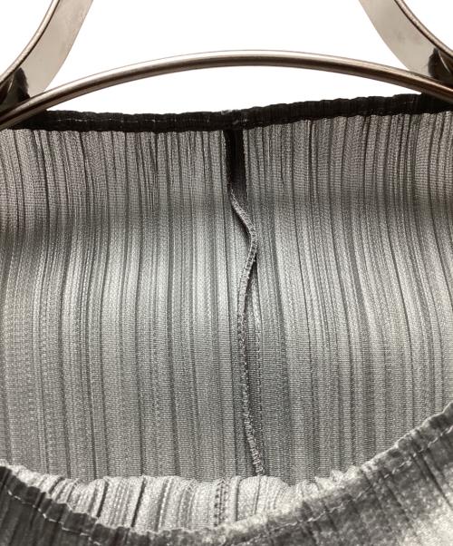 PLEATS PLEASE（プリーツプリーズ）PLEATS PLEASE (プリーツプリーズ) 長袖ブラウス グレー サイズ:3の古着・服飾アイテム