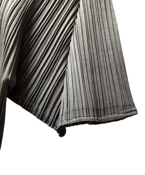 PLEATS PLEASE（プリーツプリーズ）PLEATS PLEASE (プリーツプリーズ) 半袖ブラウス グレー サイズ:3の古着・服飾アイテム