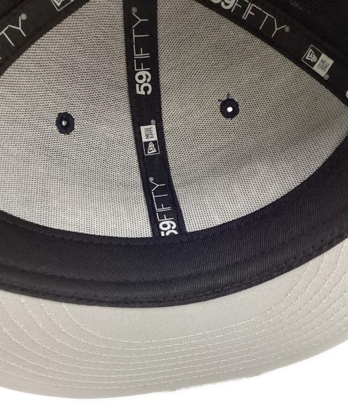 New Era（ニューエラ）New Era (ニューエラ) SUPREME (シュプリーム) キャップ ブラックの古着・服飾アイテム