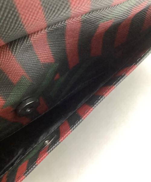 Vivienne Westwood（ヴィヴィアンウエストウッド）Vivienne Westwood (ヴィヴィアンウエストウッド) ボディーバッグ レッド×ブラック×グリーンの古着・服飾アイテム