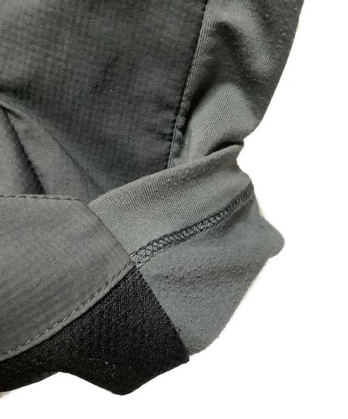 ARC'TERYX（アークテリクス）ARC'TERYX (アークテリクス) マウンテンパーカー ブラック サイズ:Lの古着・服飾アイテム