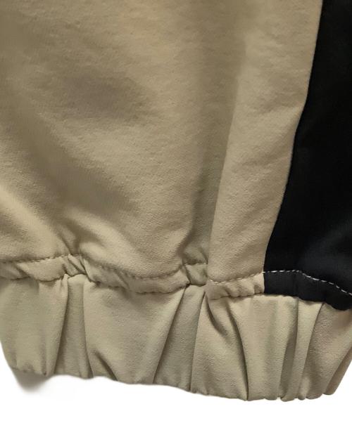 NEW BALANCE（ニューバランス）NEW BALANCE (ニューバランス) フーデットウーブンジャケット ベージュ サイズ:Mの古着・服飾アイテム