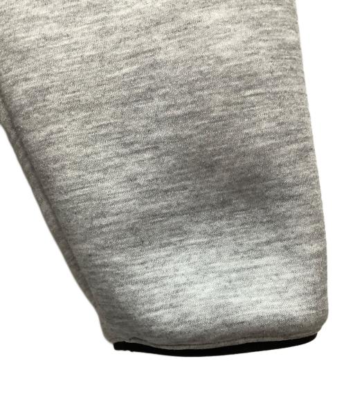 THE NORTH FACE（ザ ノース フェイス）THE NORTH FACE (ザ ノース フェイス) リバーシブルエアフーディ ライトグレー サイズ:Ｌの古着・服飾アイテム