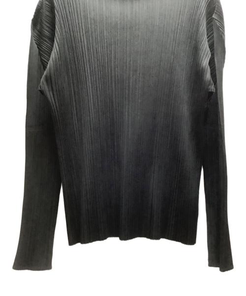 PLEATS PLEASE（プリーツプリーズ）PLEATS PLEASE (プリーツプリーズ) 長袖カットソー ブラック サイズ:SIZE4の古着・服飾アイテム