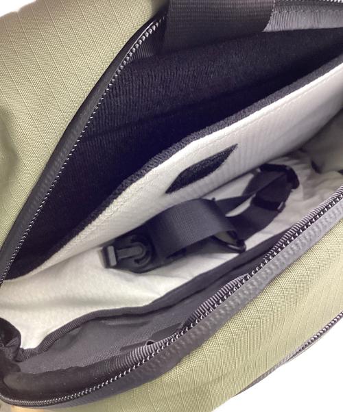 ALPAKA（アルパカ）ALPAKA (アルパカ) ボディバッグ オリーブの古着・服飾アイテム