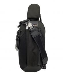 TUMI（トゥミ）の古着「ボディバッグ」｜ネイビー