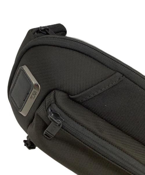 TUMI（トゥミ）TUMI (トゥミ) ボディバッグ ネイビーの古着・服飾アイテム