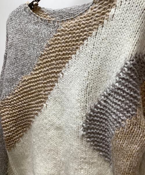 Omekashi（オメカシ）Omekashi (オメカシ) 厚手ニット グレー×ホワイト サイズ:Free 未使用品の古着・服飾アイテム