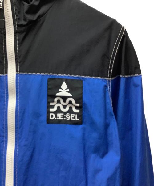 DIESEL（ディーゼル）DIESEL (ディーゼル) ナイロンジャケット ブラック×ブルー サイズ:Sの古着・服飾アイテム