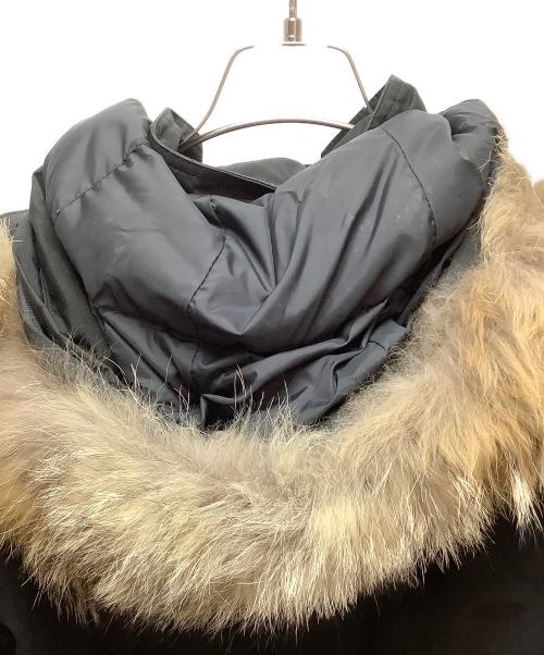 CANADA GOOSE（カナダグース）CANADA GOOSE (カナダグース) ダウンコート ブラック サイズ:Mの古着・服飾アイテム