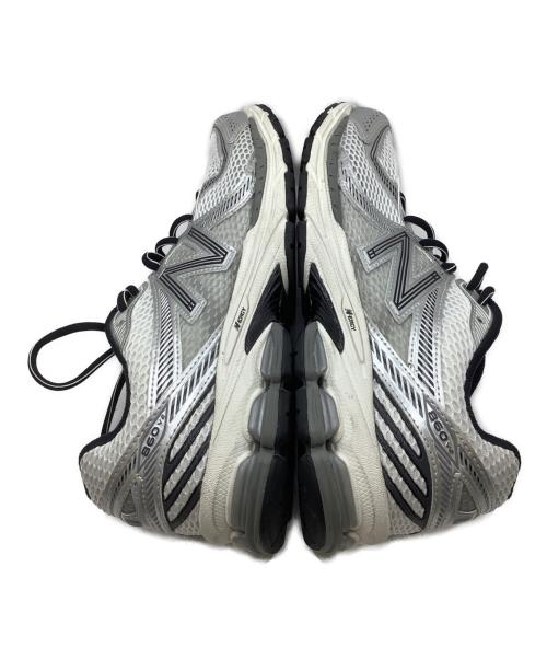 NEW BALANCE（ニューバランス）NEW BALANCE (ニューバランス) スニーカー シルバー×グレー サイズ:29の古着・服飾アイテム