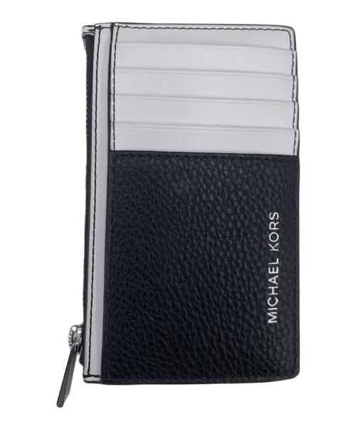 MICHAEL KORS（マイケル・コース）MICHAEL KORS (マイケル・コース) カードケース ホワイト×ブラックの古着・服飾アイテム