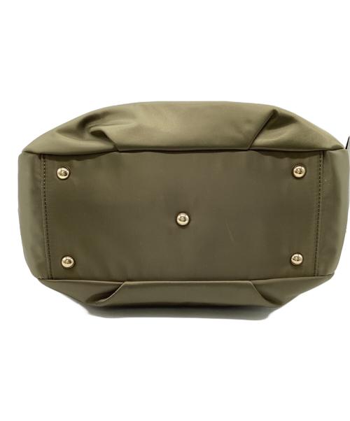 MARY QUANT（マリークヮント）MARY QUANT (マリークヮント) フラップトートバッグ カーキの古着・服飾アイテム