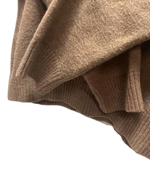 AMI Alexandre Mattiussi（アミアレクサンドルマテュッシ）AMI Alexandre Mattiussi (アミアレクサンドルマテュッシ) 厚手ニット ブラウン サイズ:Freeの古着・服飾アイテム