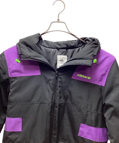 adidas（アディダス）adidas (アディダス) 中綿ジャケット ブラック×パープルの古着・服飾アイテム