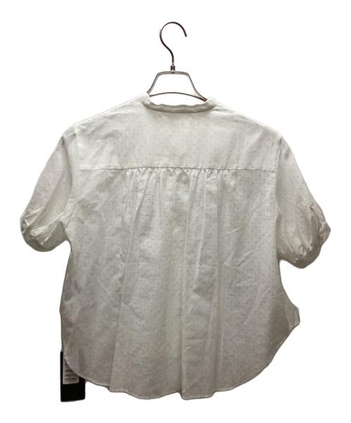 TOMORROW LAND（トゥモローランド）TOMORROW LAND (トゥモローランド) 半袖ブラウス ベージュ サイズ:SIZE36の古着・服飾アイテム