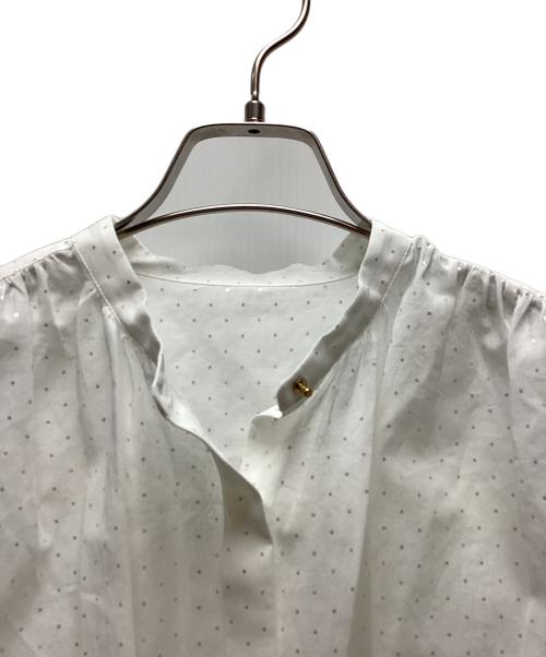 TOMORROW LAND（トゥモローランド）TOMORROW LAND (トゥモローランド) 半袖ブラウス ベージュ サイズ:SIZE36の古着・服飾アイテム