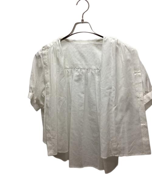 TOMORROW LAND（トゥモローランド）TOMORROW LAND (トゥモローランド) 半袖ブラウス ベージュ サイズ:SIZE36の古着・服飾アイテム